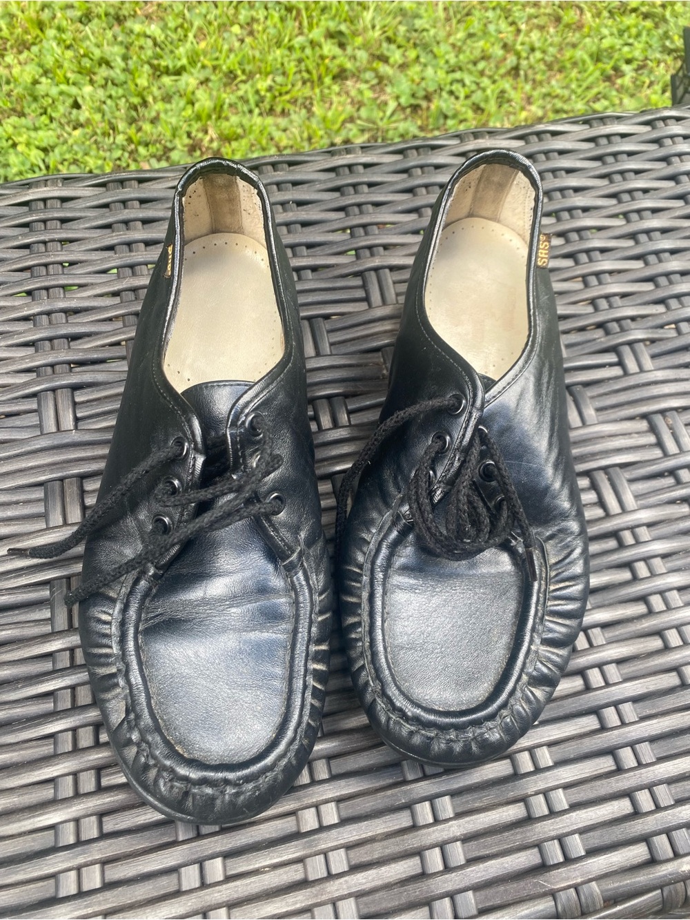 SAS black lace-up size 9W